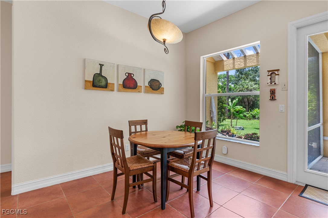 3 Bed Pool Home for Sale in Cape Coral, photo 11