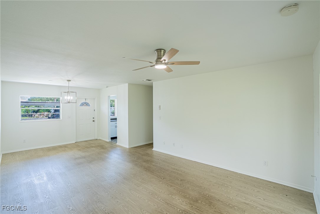 2 Bed Waterfront Home for Sale in Tropic Terrace, photo 11