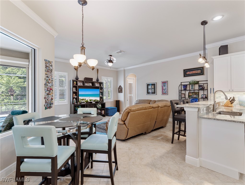 5 Bed Pool Home for Sale in Bella Terra, photo 11