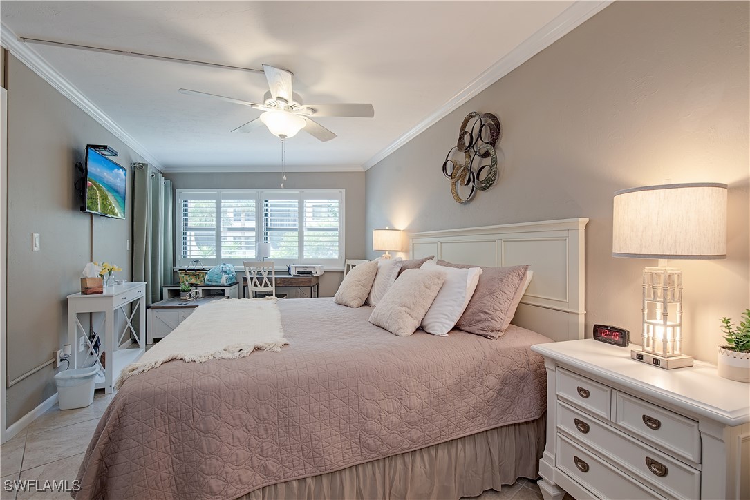1 Bed Waterfront Home for Sale in Anglers Cove, FL, $399,000 — photo 11