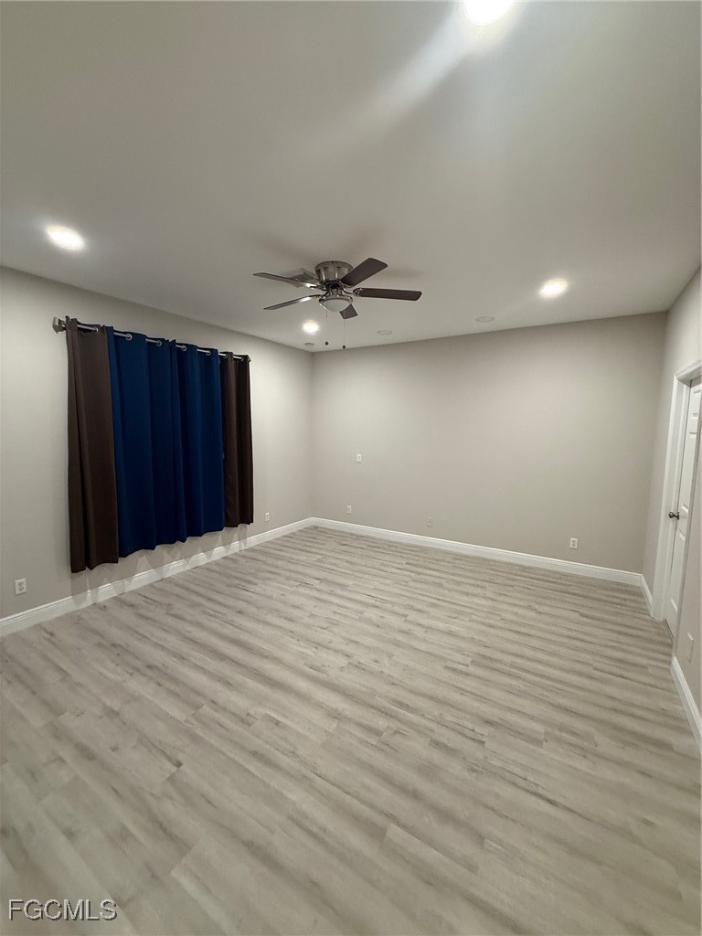 5 Bed Waterfront Home for Sale in Lehigh Acres, photo 11