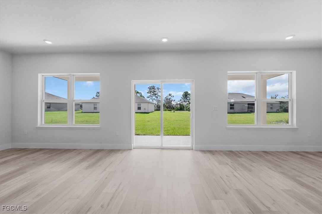 4 Bed SingleFamilyResidence for Sale in Sun N Lakes, photo 11