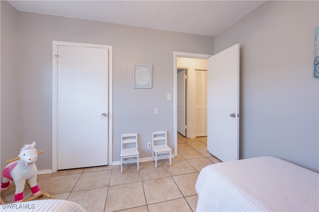 2 Bed Condominium for Sale in Seabreeze West, FL, $250,000 — photo 11