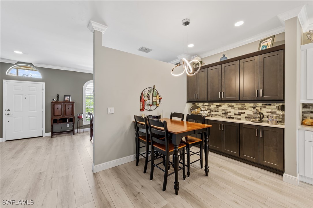 4 Bed Pool Home for Sale in Stoneybrook, photo 11
