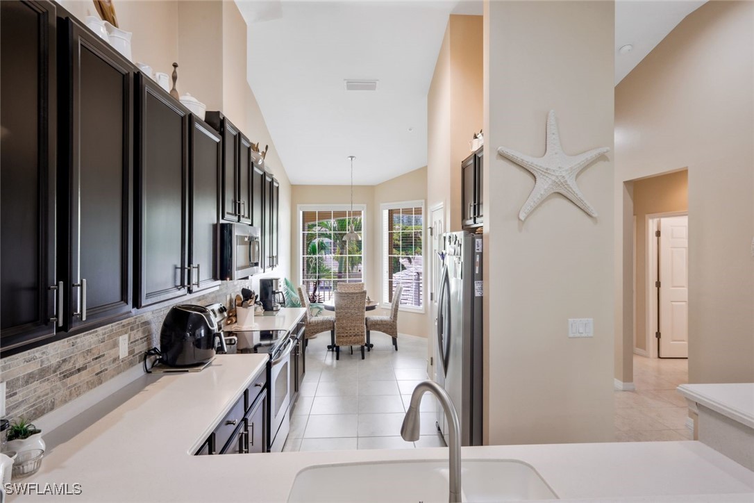 2 Bed Condominium for Sale in Abaco, photo 11