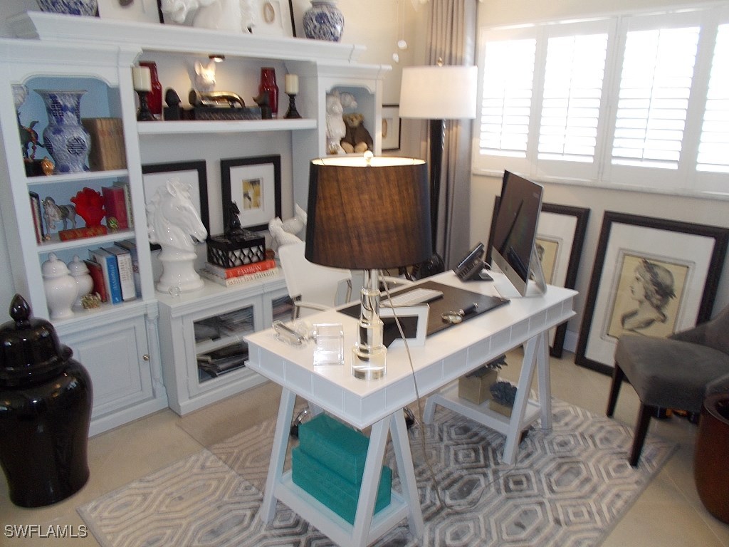 2 Bed Condominium for Sale in Harborside Terrace, photo 11