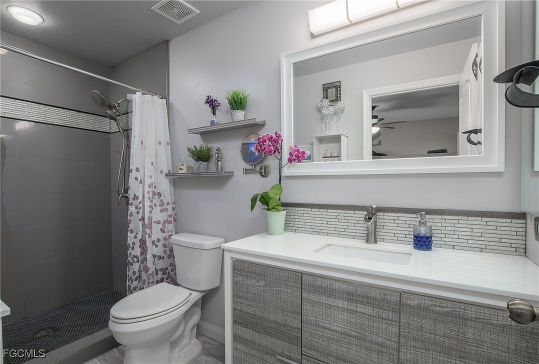 3 Bed SingleFamilyResidence for Sale in Cape Coral, FL — photo 11