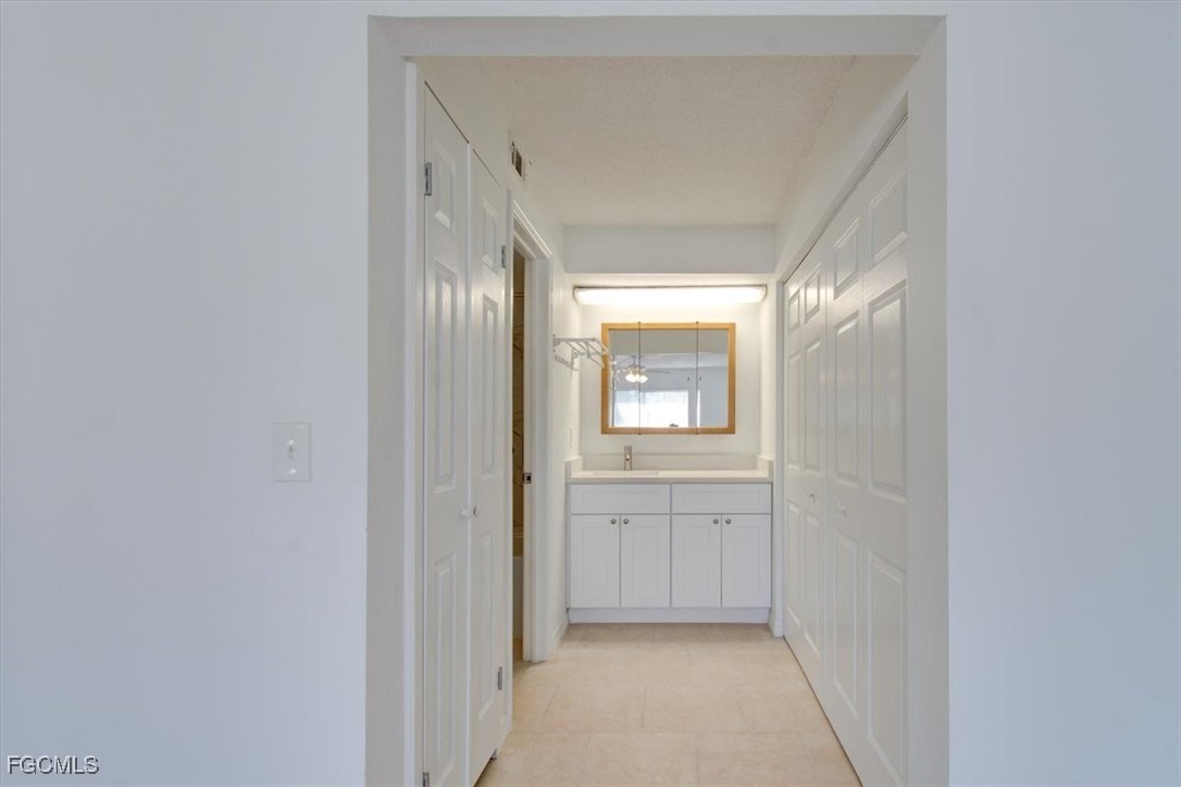 1 Bed Condominium for Sale in North Fort Myers, FL, $69,900 — photo 11
