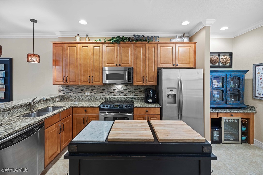 2 Bed Condominium for Sale in Ole, FL, $377,900 — photo 11