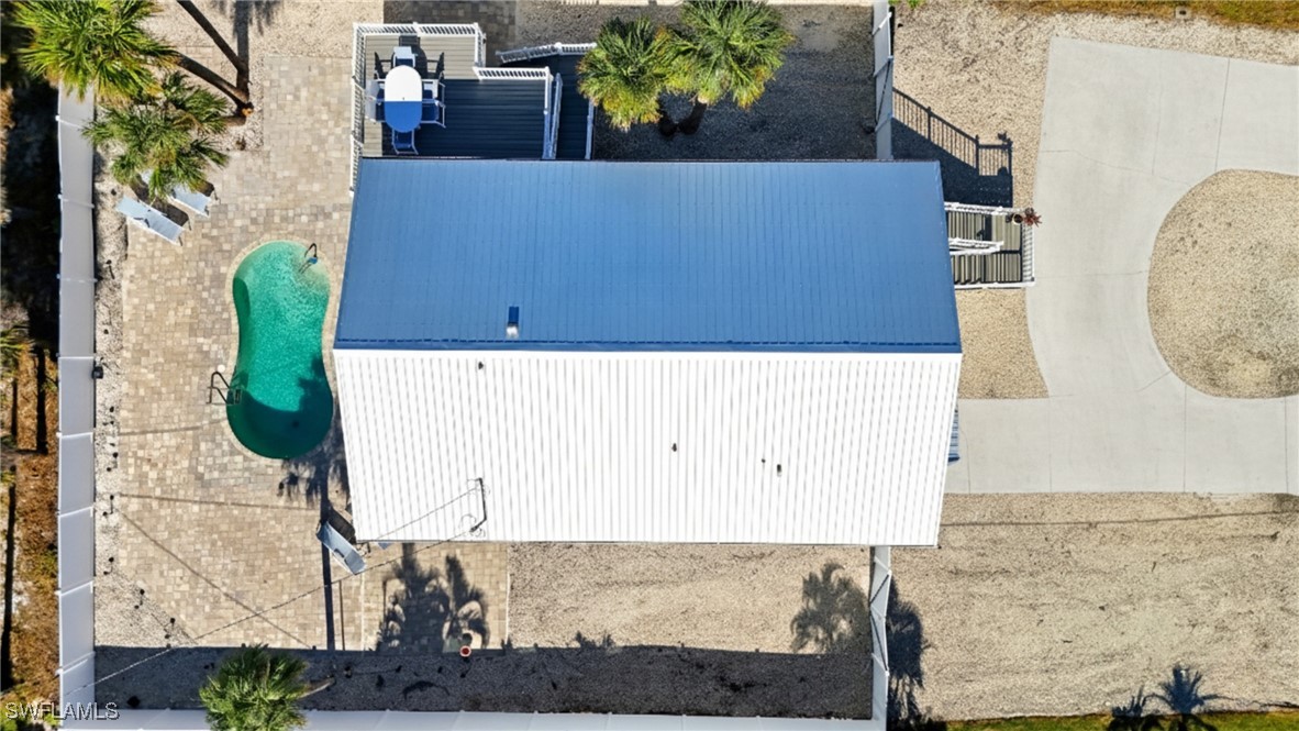 3 Bed Pool Home for Sale in Laguna Shores, photo 11