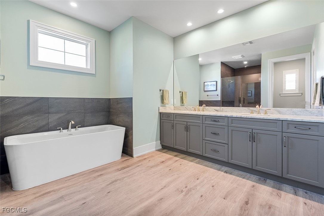 4 Bed Pool Home for Sale in Remington Oaks, FL — photo 11