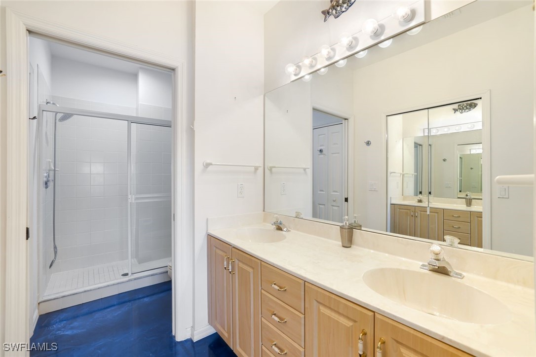 2 Bed Waterfront Home for Sale in Naples, photo 11