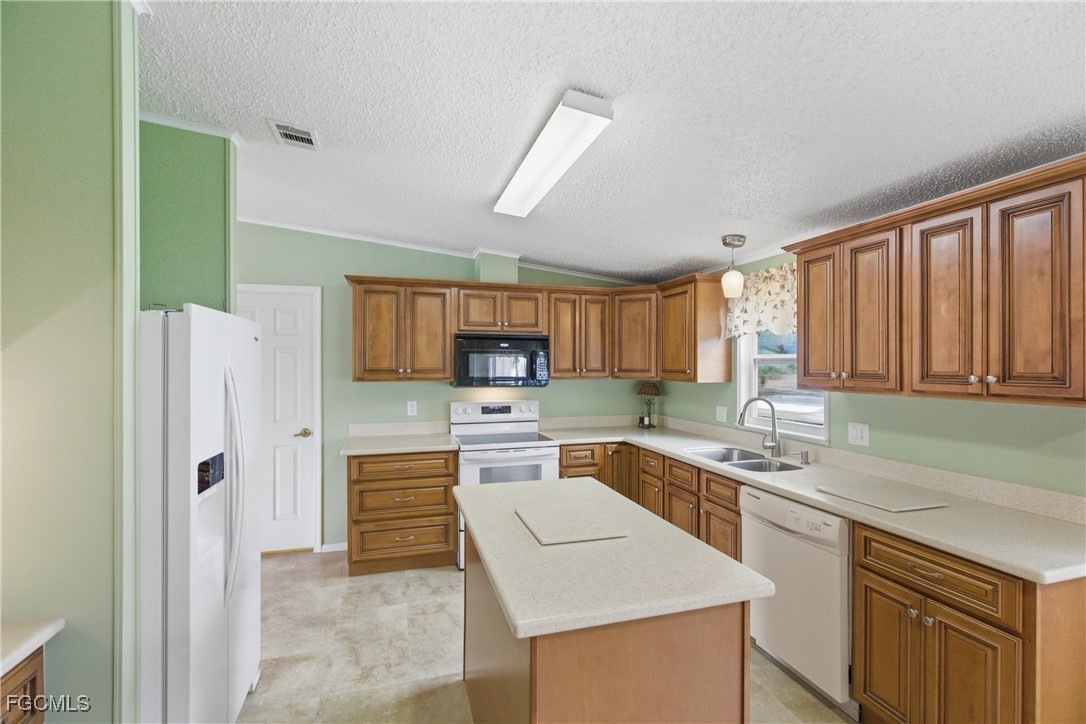 2 Bed Waterfront Home for Sale in North Fort Myers, FL — photo 11