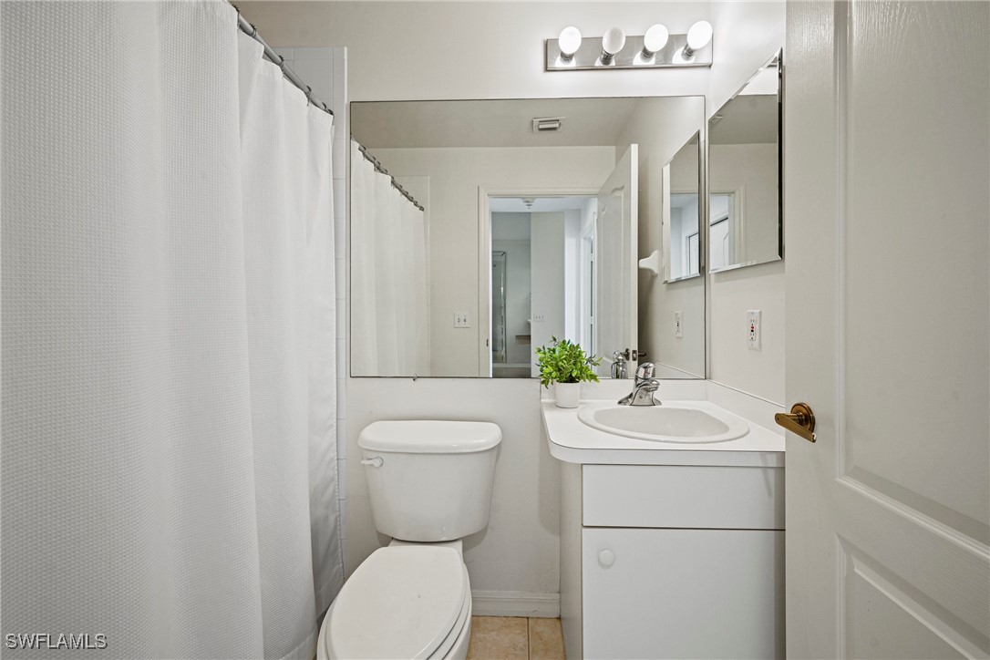 2 Bed Condominium for Sale in Stoneybrook, FL — photo 11