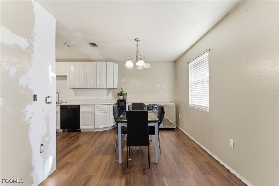 3 Bed SingleFamilyResidence for Sale in Cape Coral, FL — photo 11