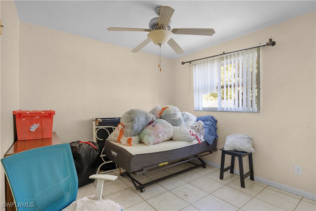 5 Bed SingleFamilyResidence for Sale in Wedgewood, photo 11