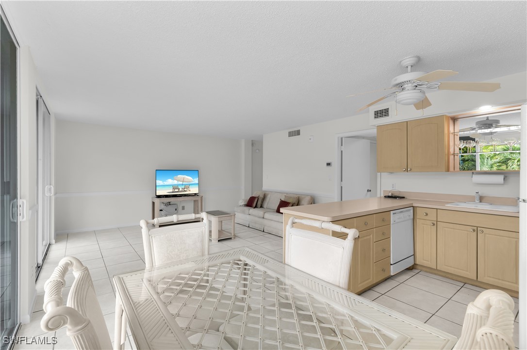 1 Bed Condominium for Sale in Marco Island, FL — photo 11