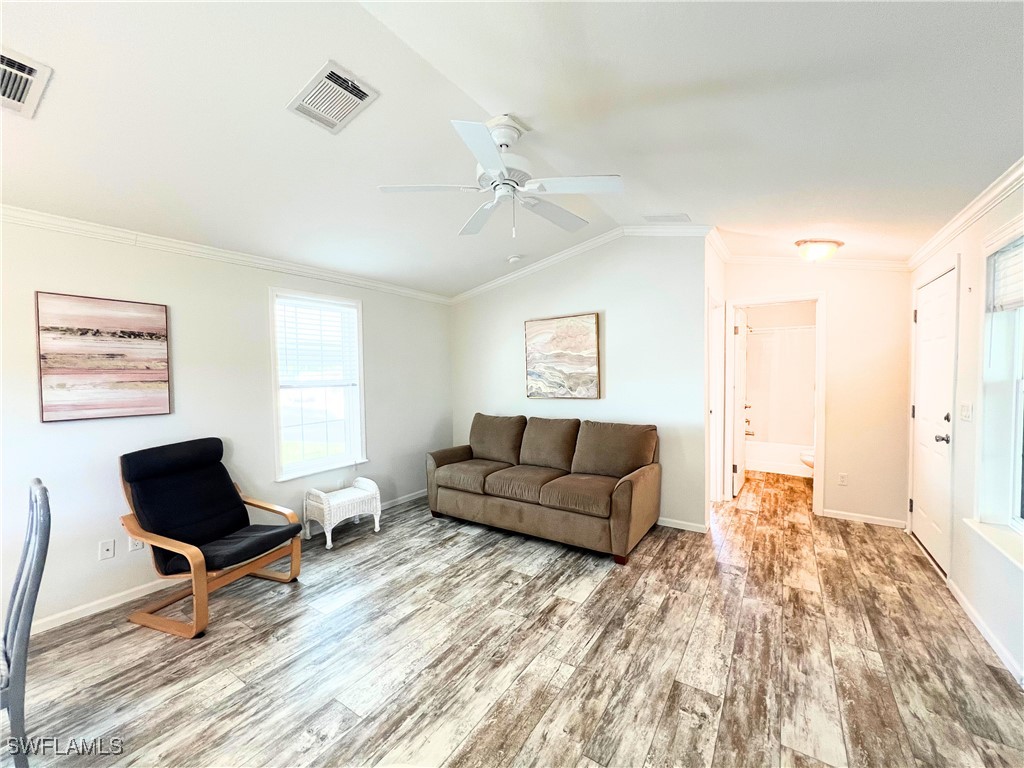 2 Bed ManufacturedHome for Sale in Naples, FL, $167,000 — photo 11