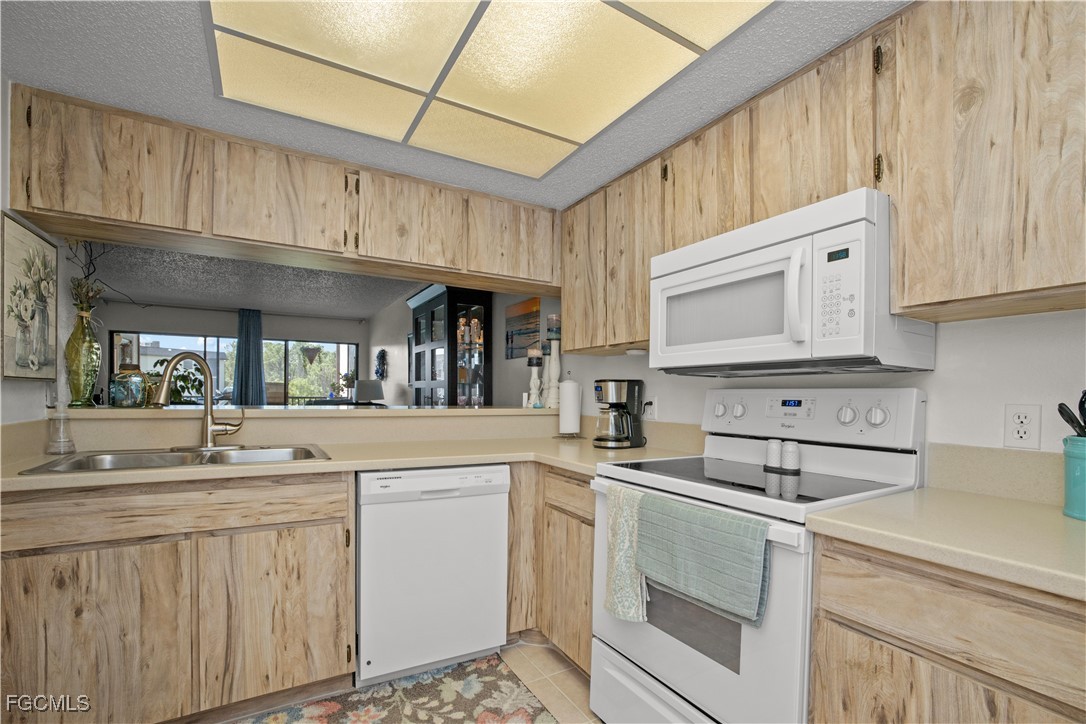 2 Bed Condominium for Sale in Sandhill Pines, photo 11