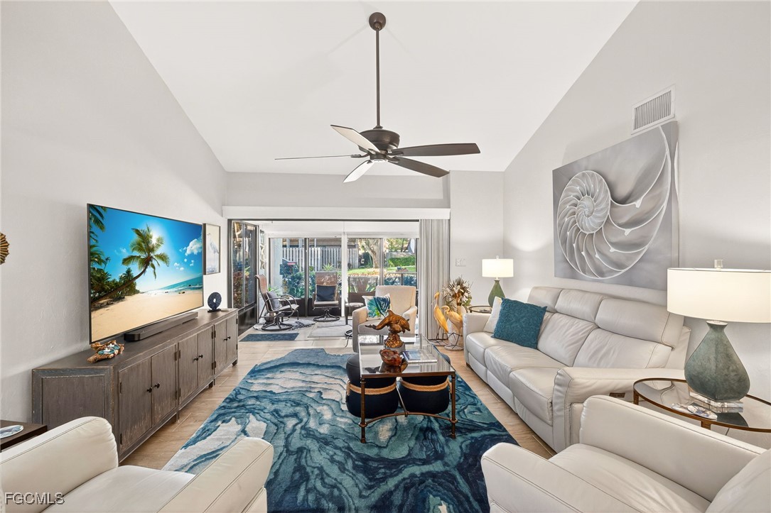 2 Bed Detached for Sale in Longboat Village, FL, $475,000 — photo 11