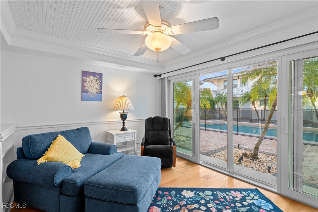 2 Bed Waterfront Home for Sale in Naples, FL, $899,000 — photo 11