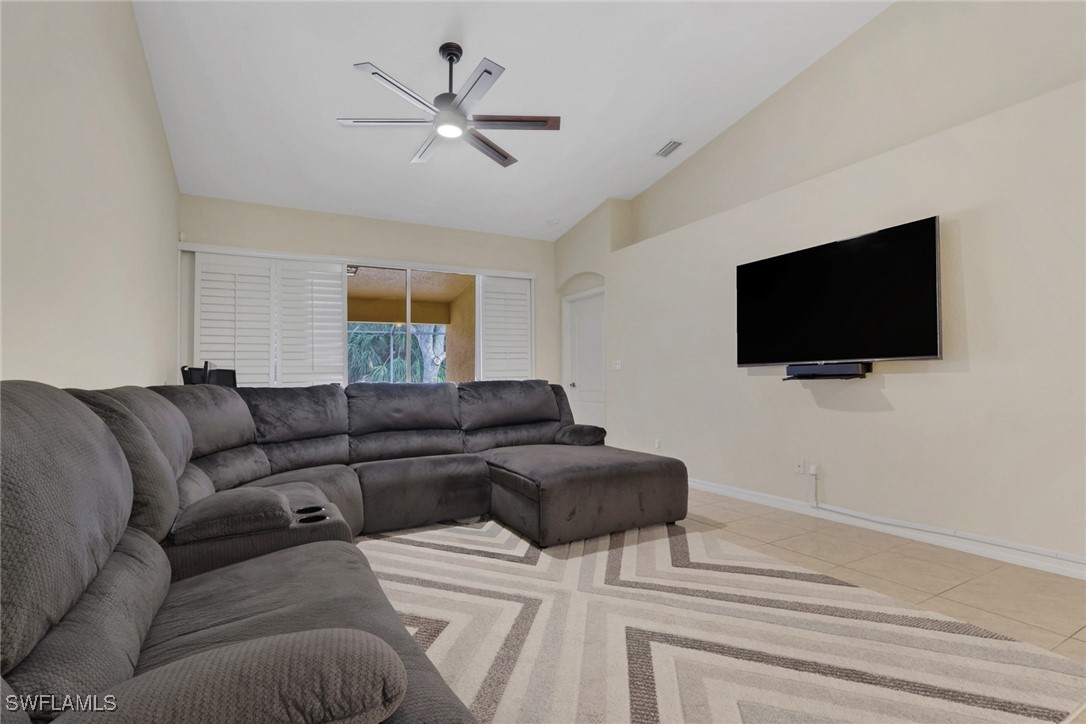 3 Bed Attached for Sale in Tuscany Cove, photo 11