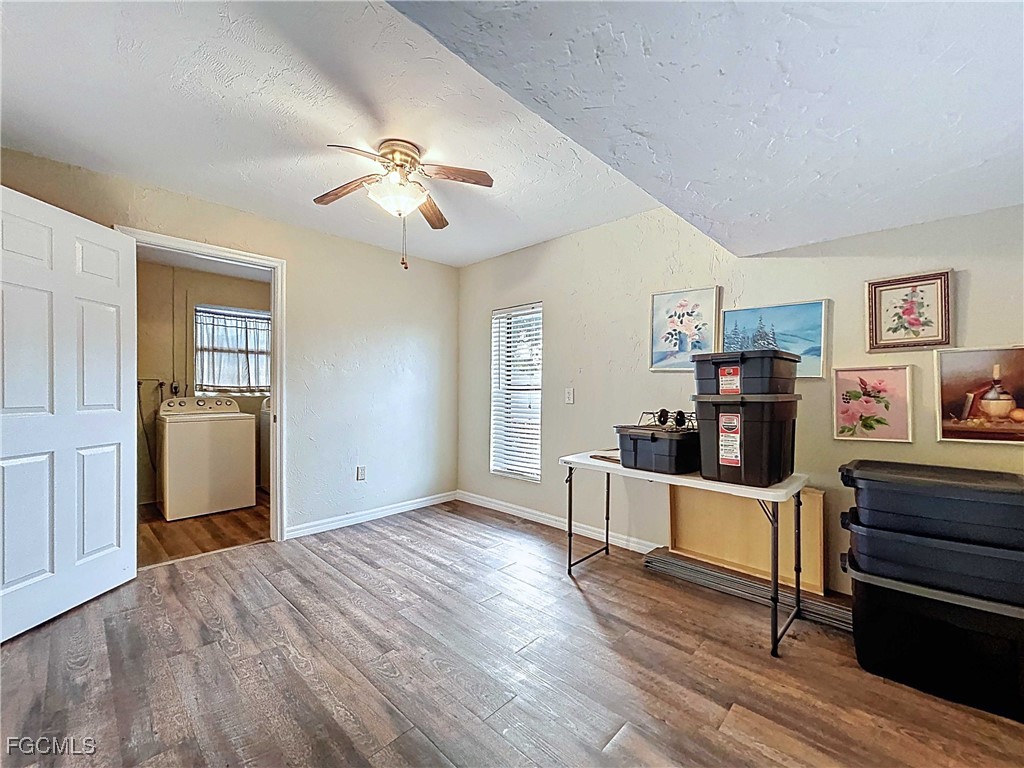 3 Bed SingleFamilyResidence for Sale in Fort Myers, photo 11
