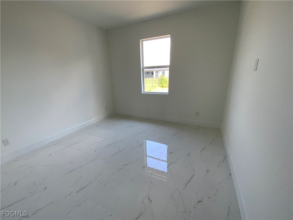 3 Bed SingleFamilyResidence for Sale in Lehigh Acres, FL — photo 11