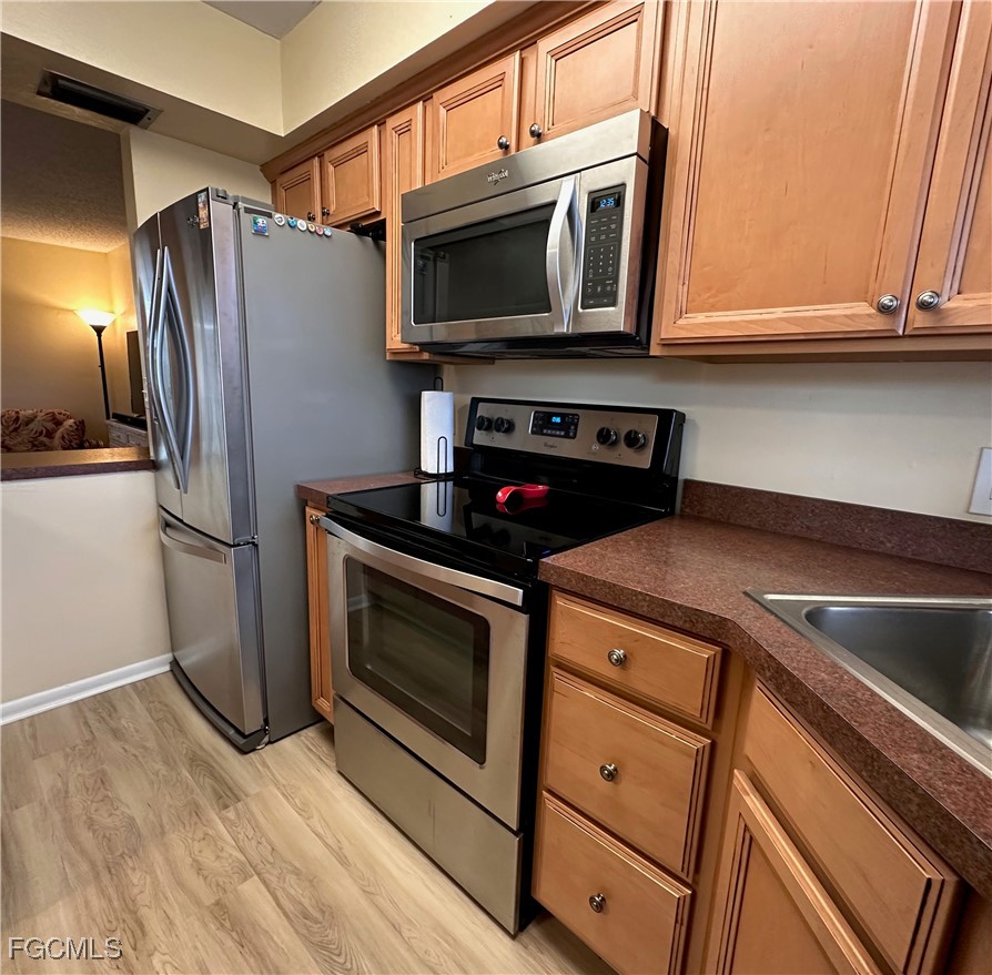 2 Bed Waterfront Home for Sale in Mark I, photo 11