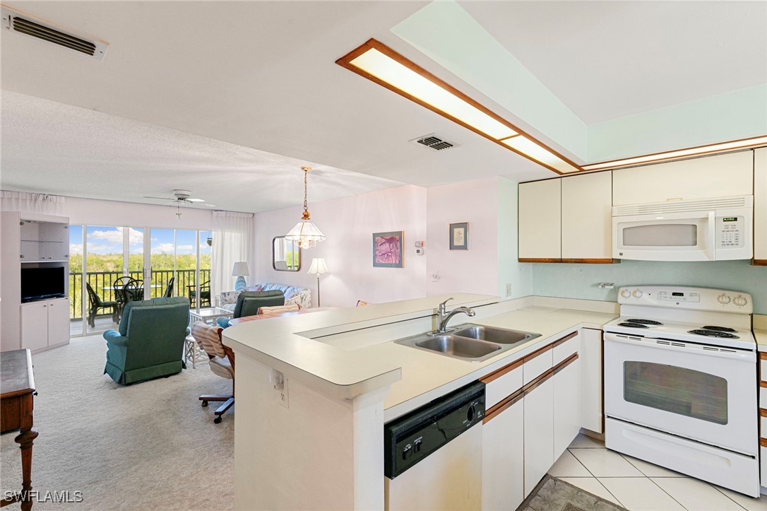 2 Bed Waterfront Home for Sale in Marco Island, photo 11