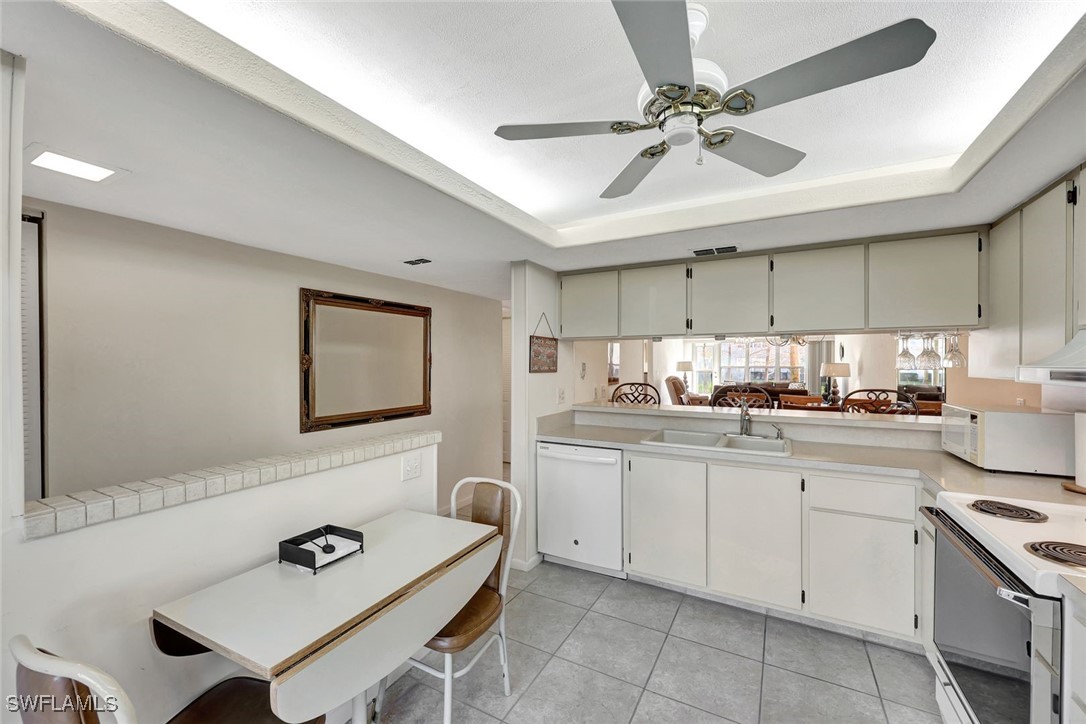 2 Bed Condominium for Sale in Winterpark, FL, $185,000 — photo 11