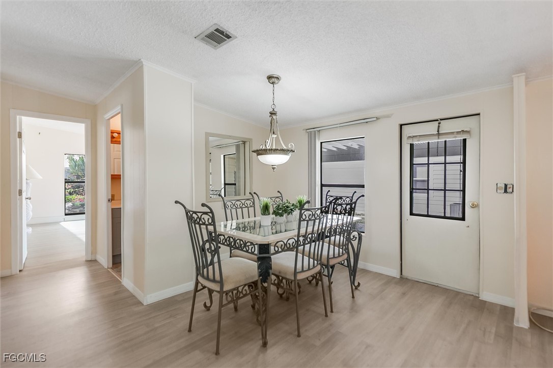 2 Bed Waterfront Home for Sale in Pine Island Cove, photo 11