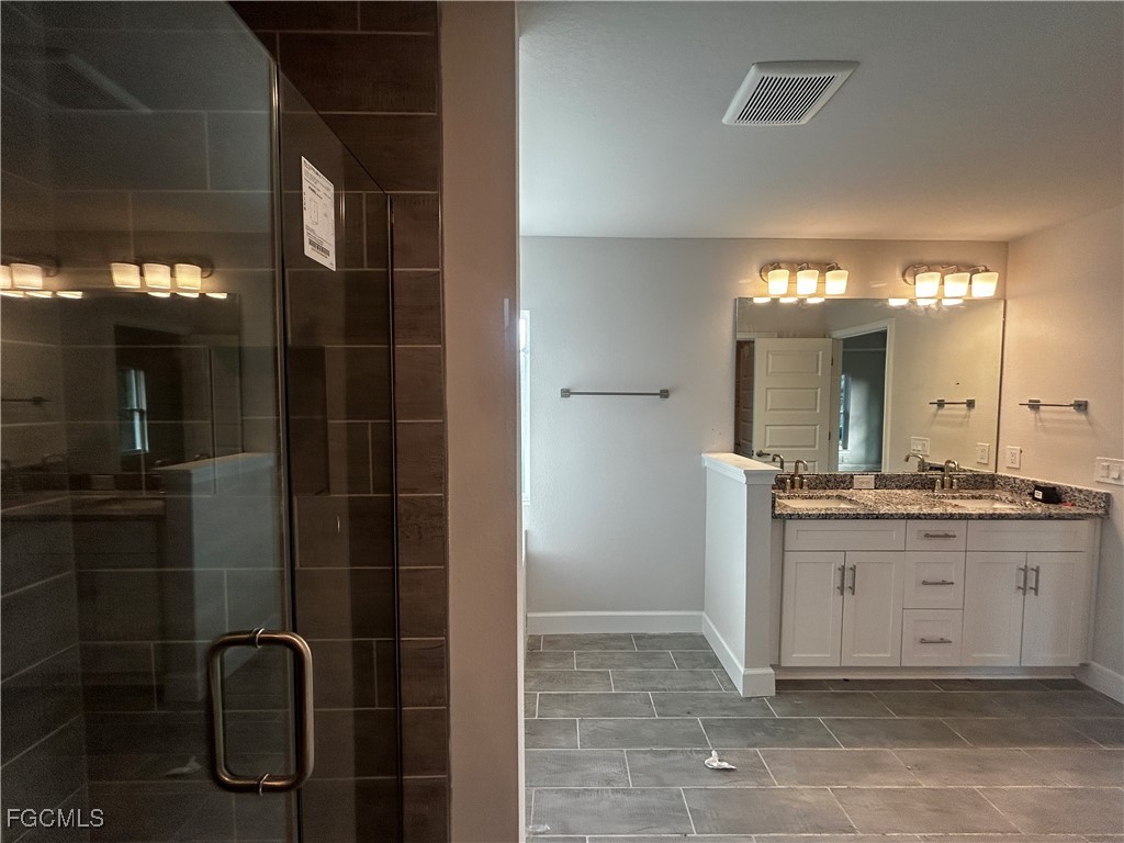 3 Bed SingleFamilyResidence for Sale in Port Charlotte, FL — photo 11