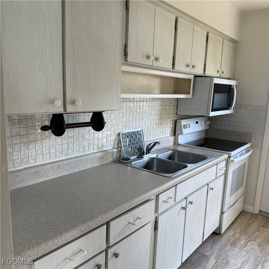 2 Bed Attached for Sale in Orange Grove Park, photo 11