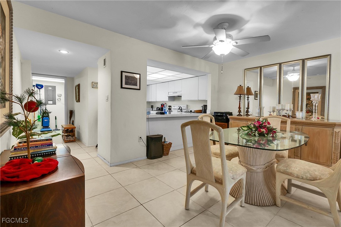 2 Bed Condominium for Sale in Fort Myers, photo 11