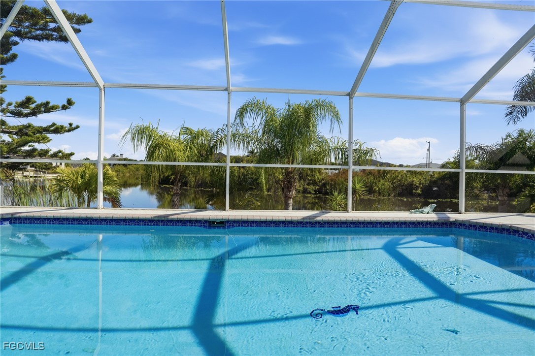 3 Bed Pool Home for Sale in Cape Coral, photo 11