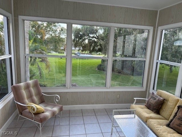 2 Bed Waterfront Home for Sale in Tropic Terrace, photo 11
