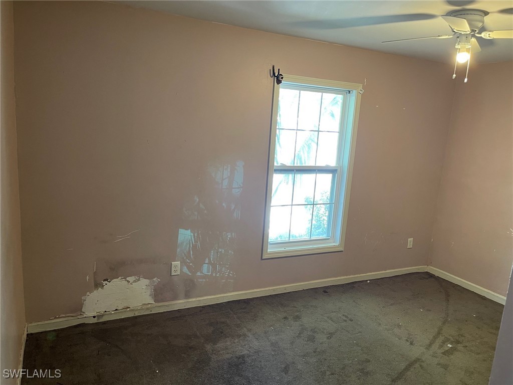 3 Bed SingleFamilyResidence for Sale in Leawood Lakes, FL — photo 11