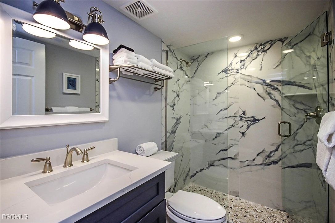 1 Bed Pool Home for Sale in Sanibel, photo 11