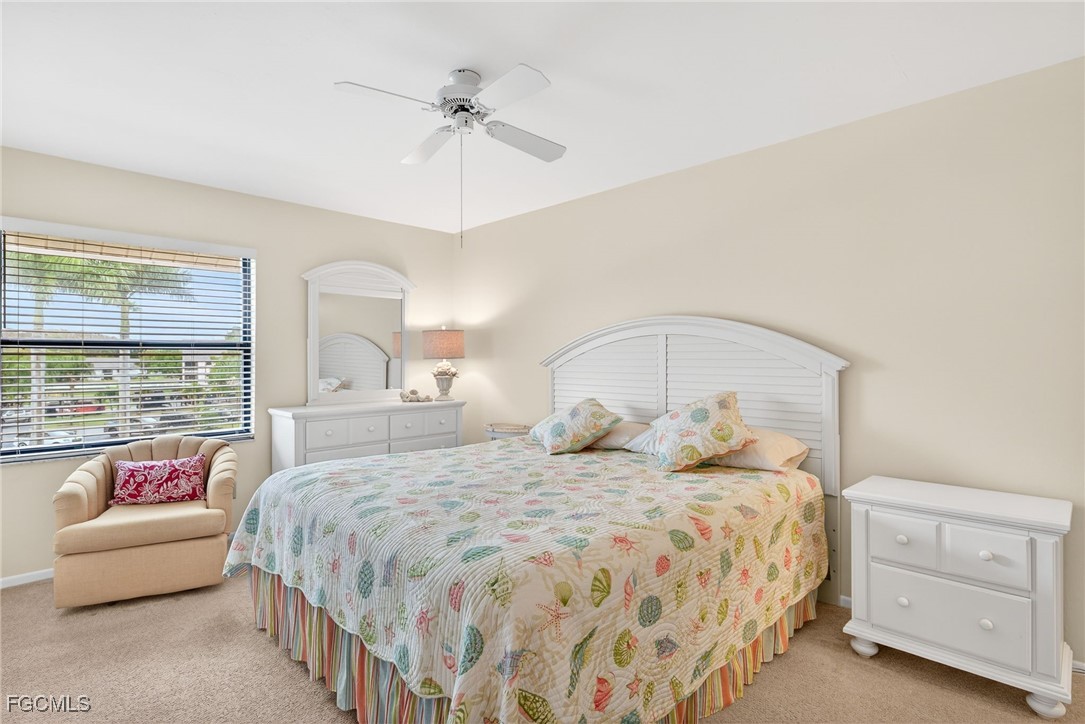 2 Bed Condominium for Sale in Fort Myers, FL, $150,000 — photo 11
