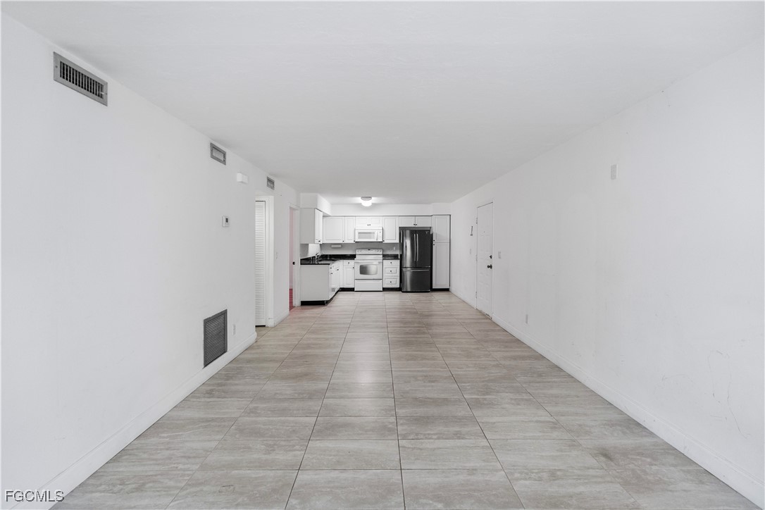 2 Bed Pool Home for Sale in Cape Coral, photo 11