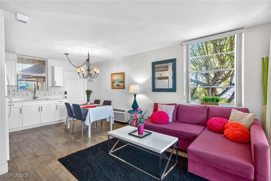 1 Bed Waterfront Home for Sale in Beach And Tennis Club, photo 11