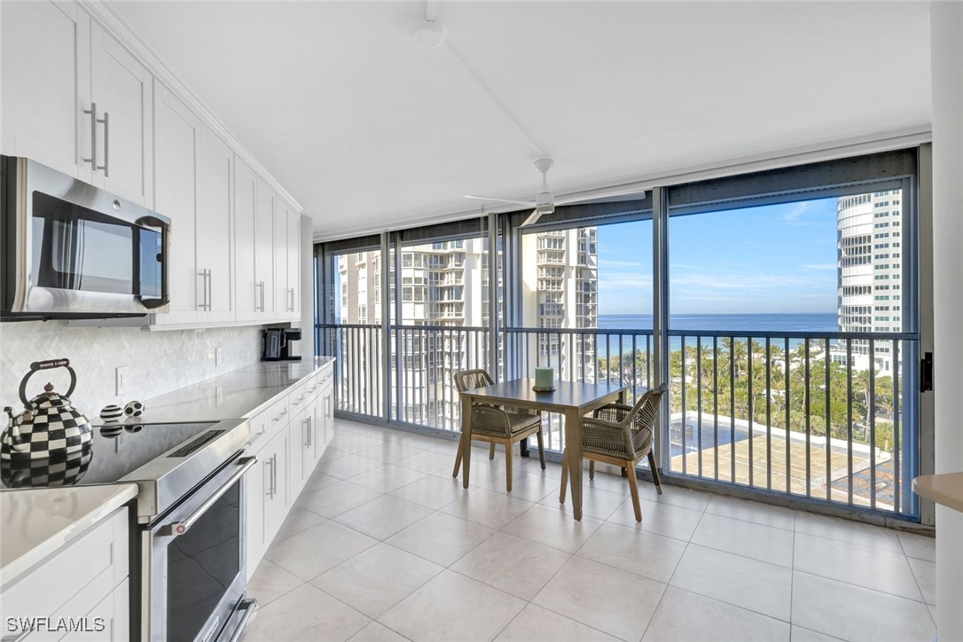3 Bed Waterfront Home for Sale in Savoy, photo 11