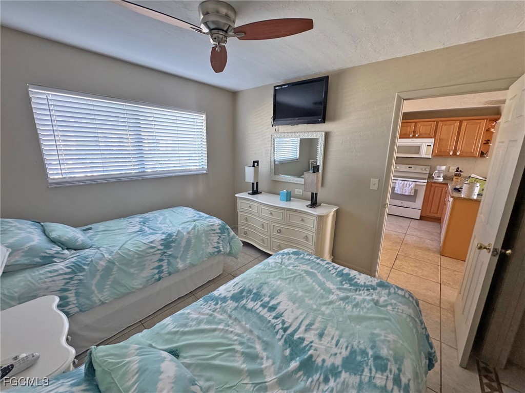 2 Bed Pool Home for Sale in Carlos Pointe, FL, $469,900 — photo 11
