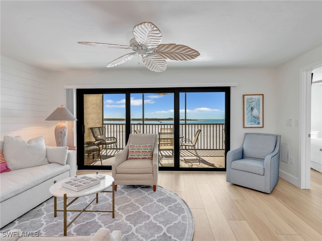 2 Bed Waterfront Home for Sale in Carlos Pointe, FL — photo 11