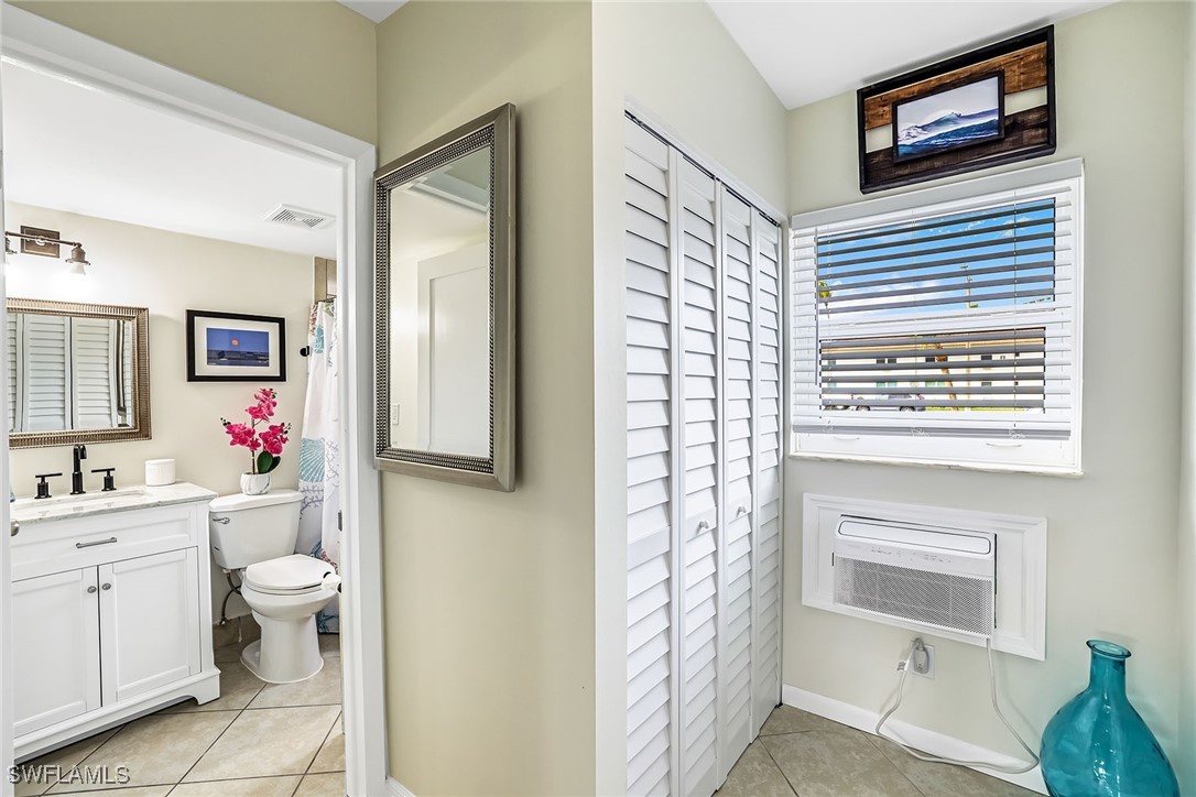 Condominium for Sale in Seabreeze Apts, FL, $179,000 — photo 11