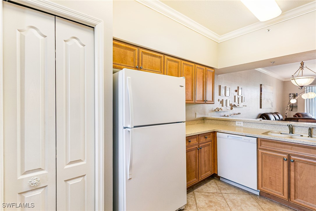2 Bed Waterfront Home for Sale in Bella Terra, FL, $299,000 — photo 11