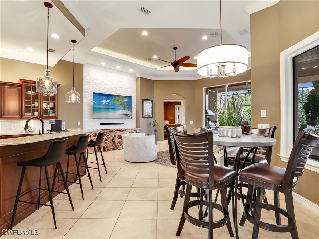 4 Bed Pool Home for Sale in Grande Estates, photo 11