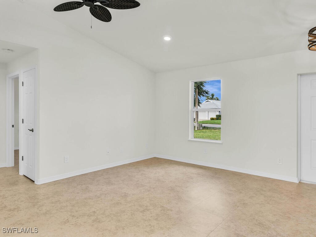 3 Bed SingleFamilyResidence for Sale in Naples, FL, $529,000 — photo 11