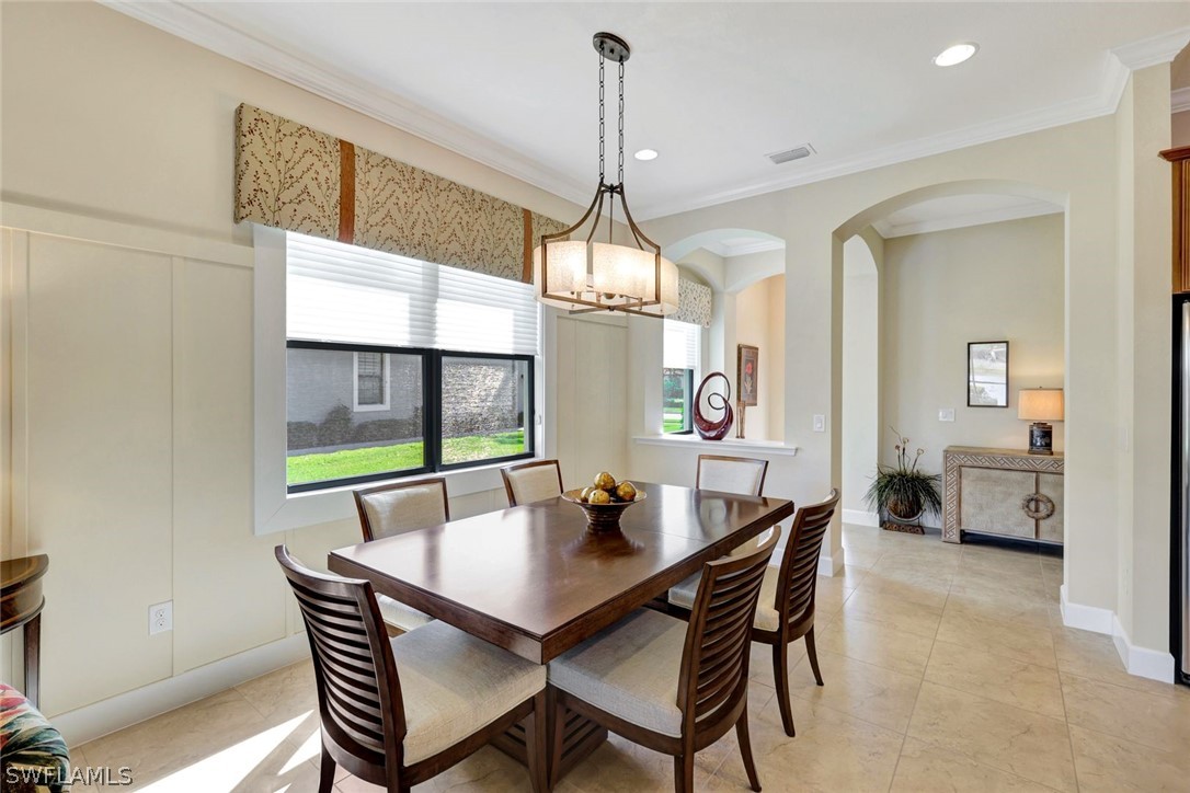 2 Bed Waterfront Home for Sale in Bonita Isles, photo 11